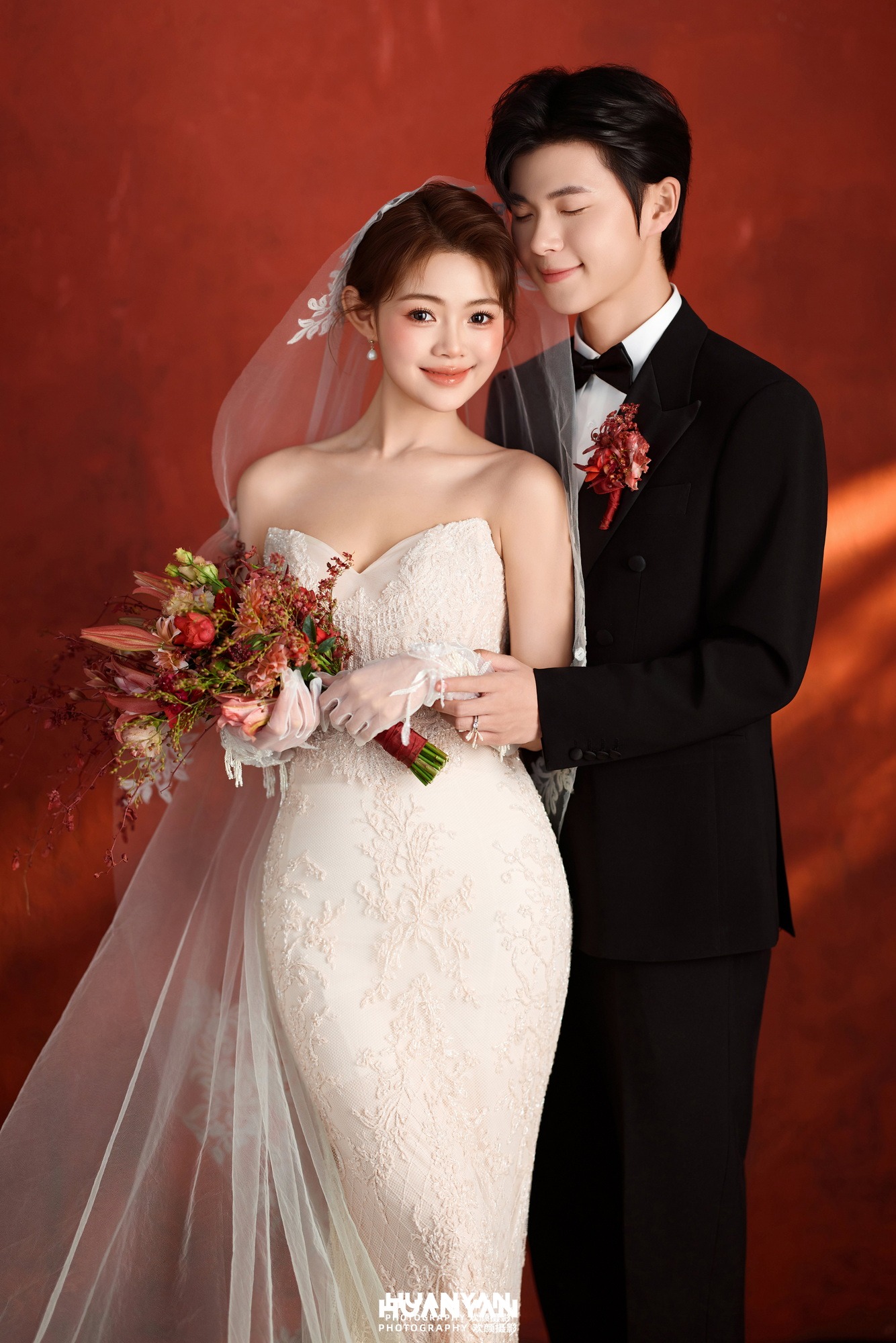红墙纱影：复古婚纱照室内影棚实拍