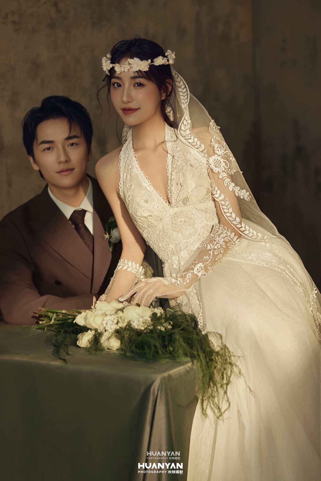 暮光秘语：浪漫唯美婚纱照室内影棚实拍