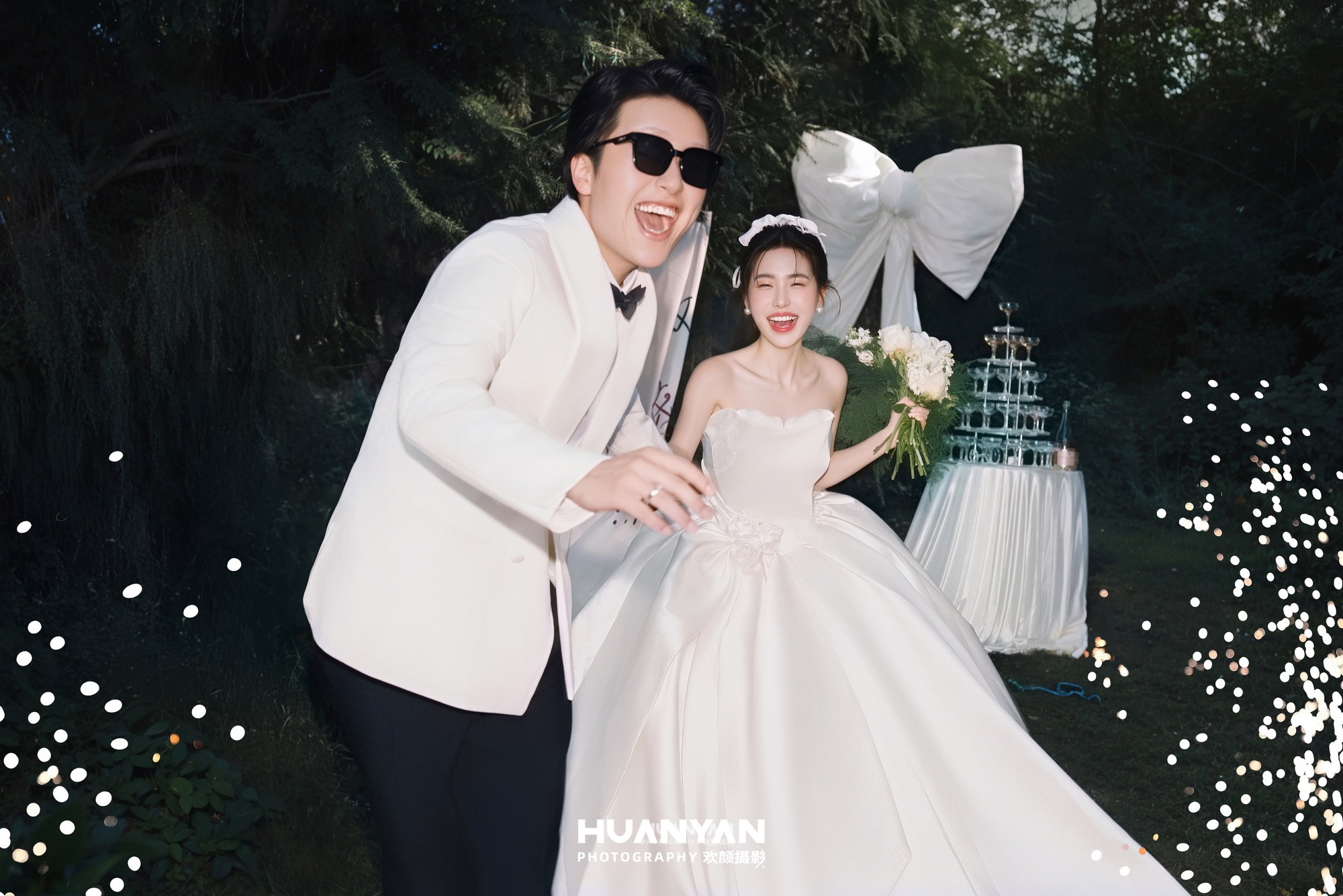 微醺之夜：清新自然婚纱照户外自然实拍