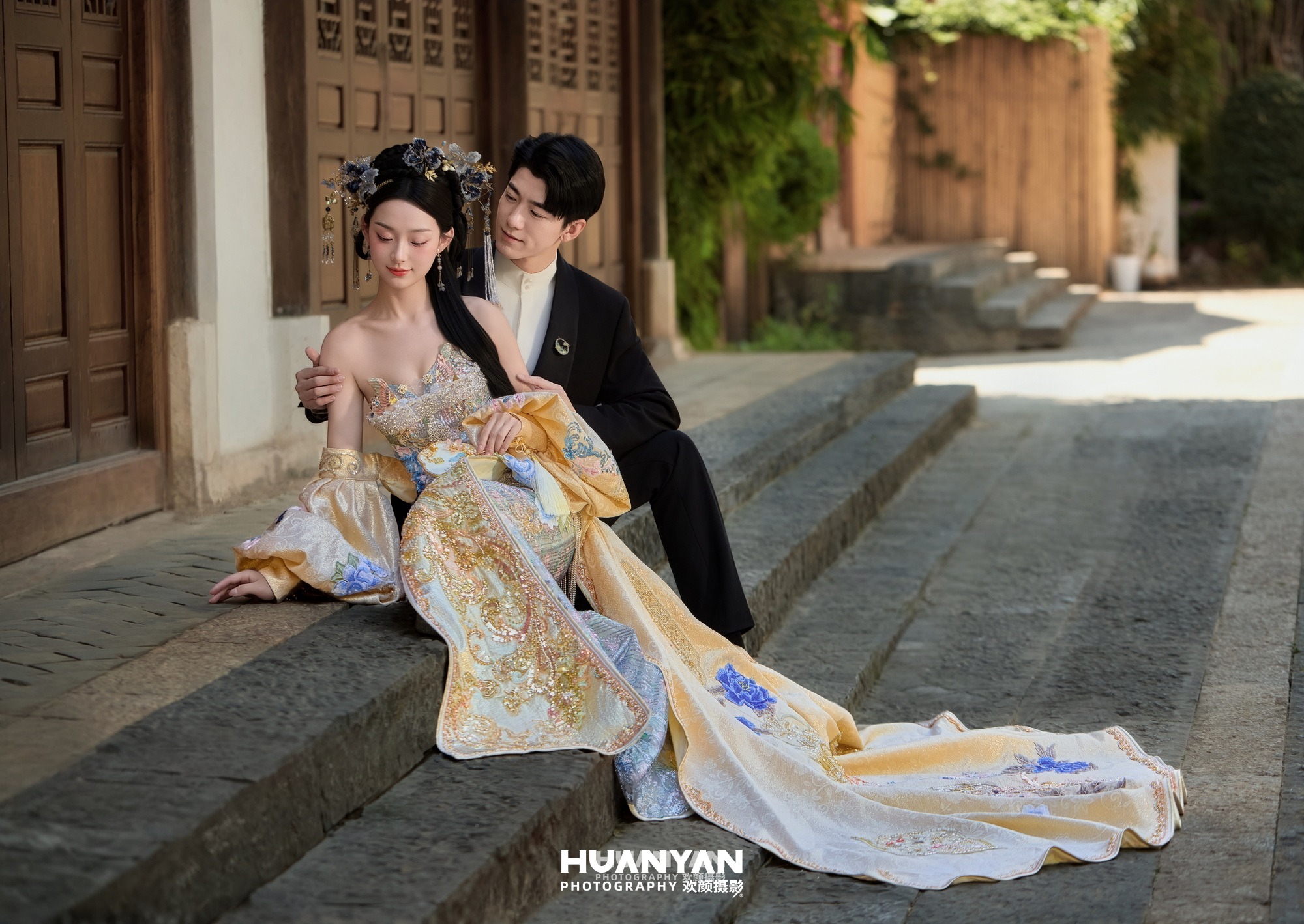 新中式婚纱照 · 古镇水乡场景 · 金步摇客片