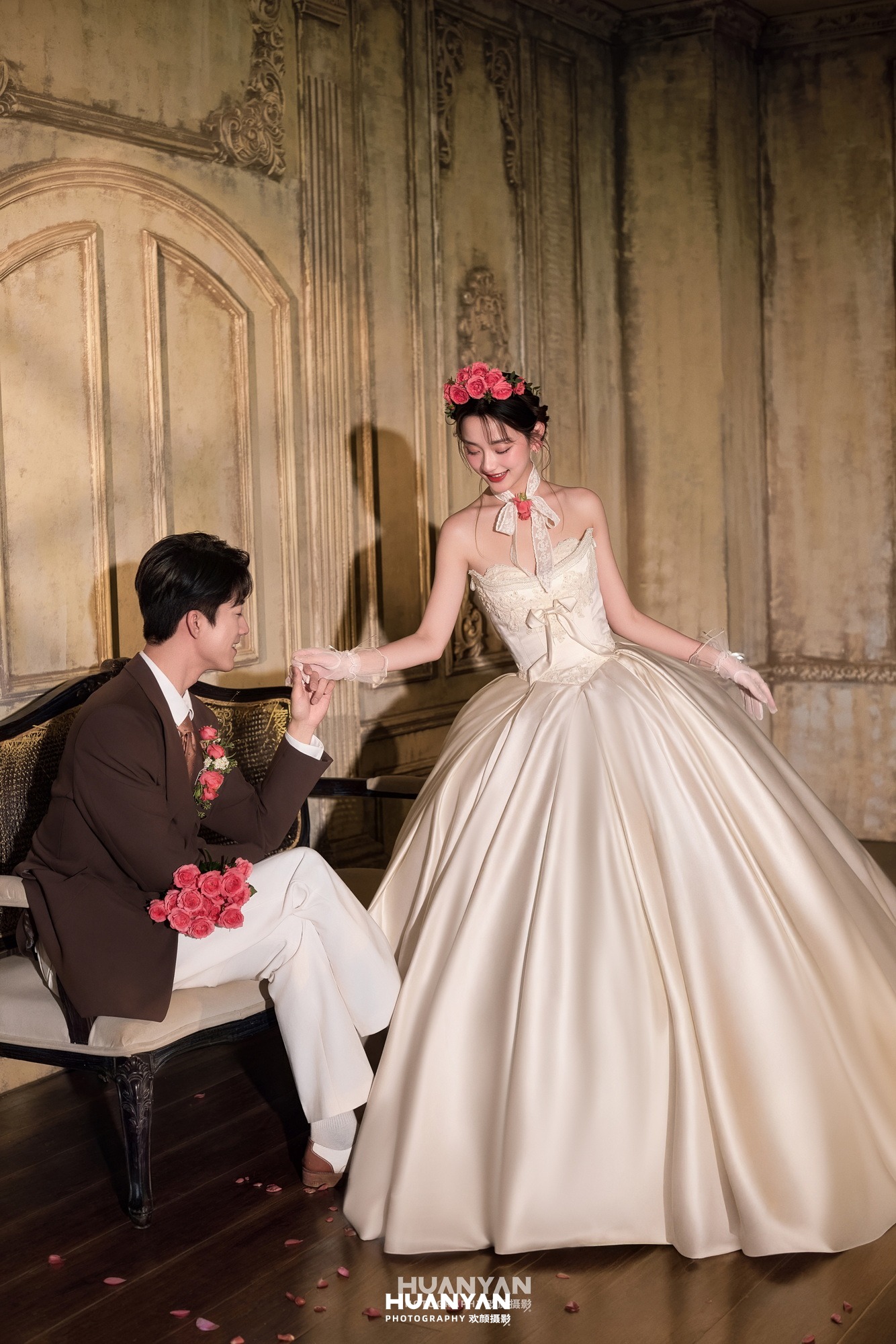 室内影棚法式浪漫婚纱照实拍（玫瑰沙龙系列）
