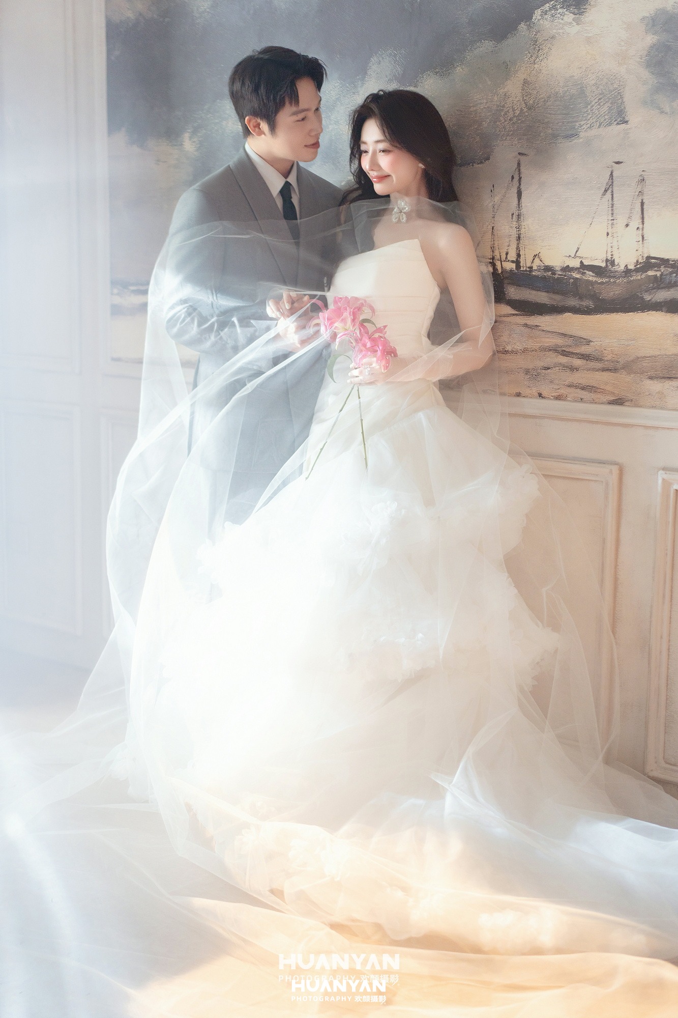 油画质感婚纱照 · 室内影棚场景 · 画里海岸客片